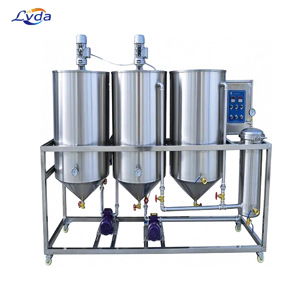 Small-scale batch oil refining equipment